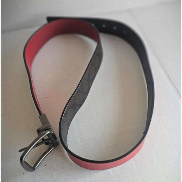 Vintage 90s Coach Red Cowhide Leather Belt Womens Large Size 42 Model 03842 - Picture 1 of 8